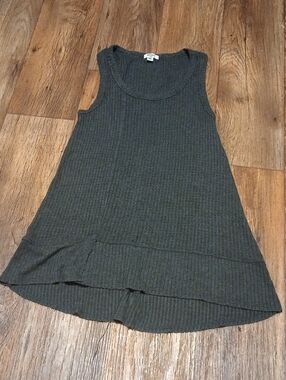dylan Ribbed Sleeveless Knit Tunic - Charcoal With Scoop Neckline